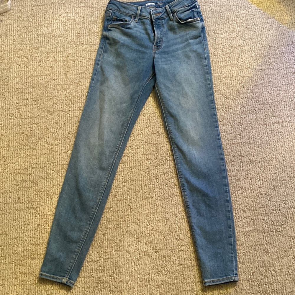 Old Navy rockstar jeans